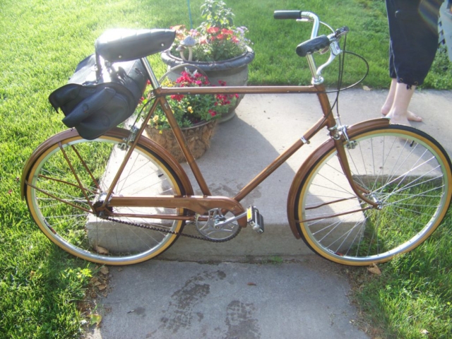 100 1779 1024x768 640x480 - Late 70's English Raleigh 3 Speed Sports Bicycle
